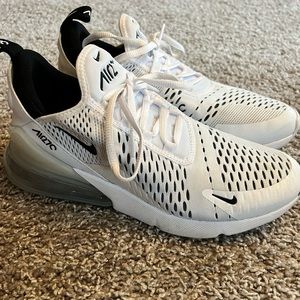 Women’s Nike 270 Air Max